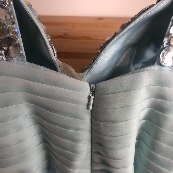 Baby blue formal long dress with gem neckline - Picture 3 of 4